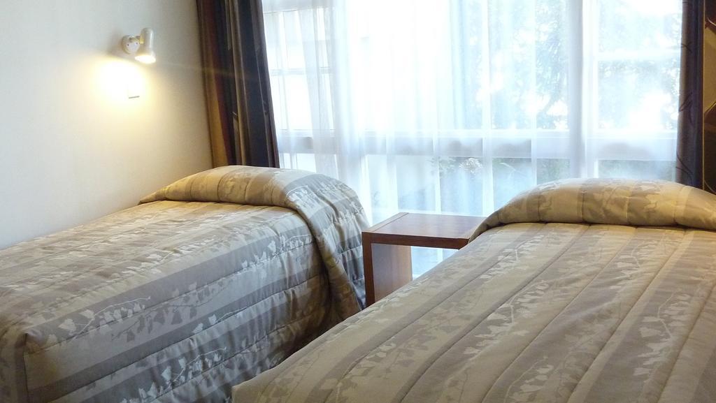 Colonial Inn Motel Christchurch Esterno foto