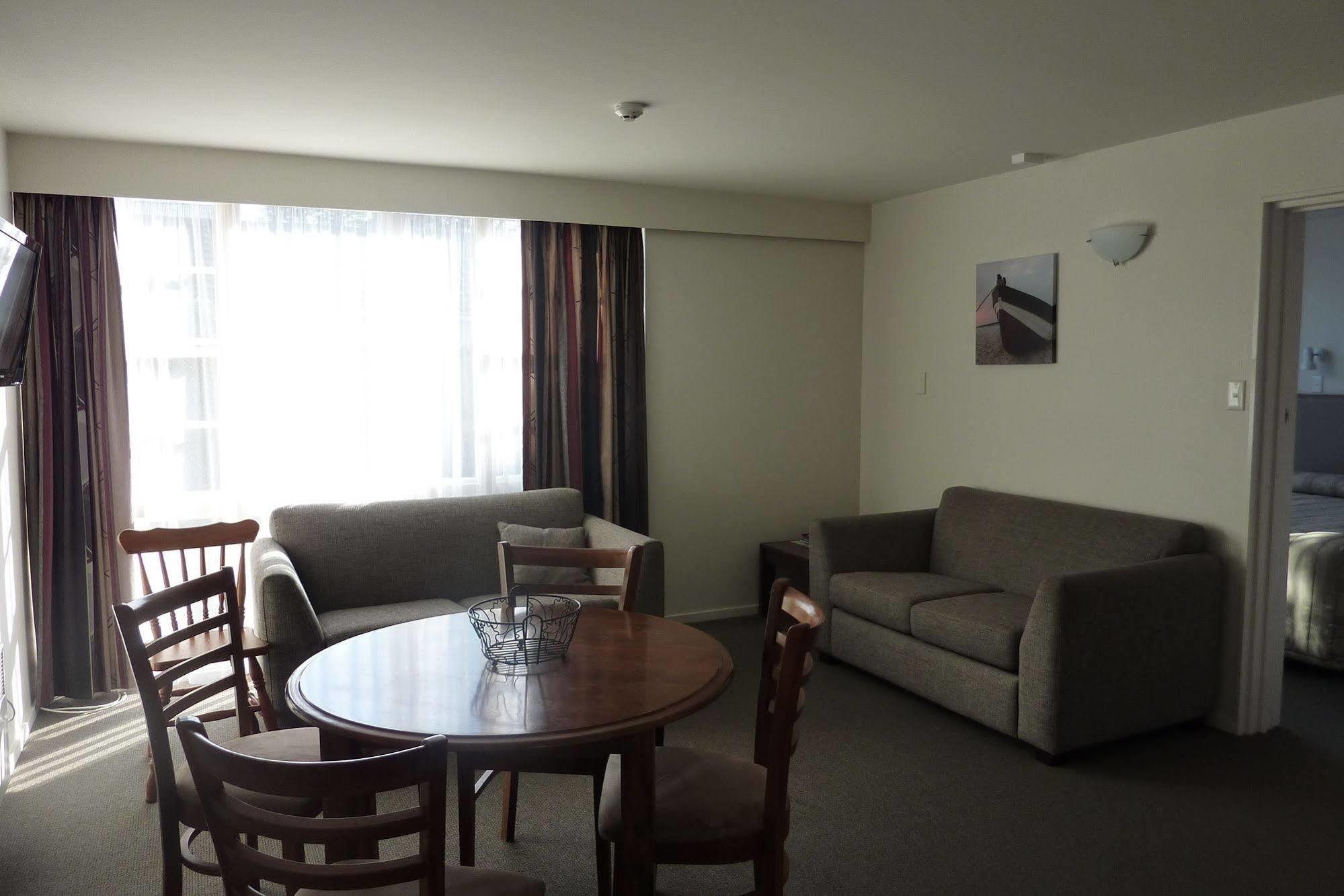 Colonial Inn Motel Christchurch Esterno foto