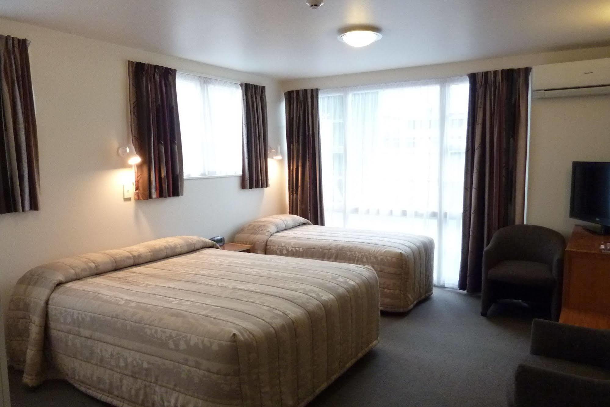 Colonial Inn Motel Christchurch Esterno foto