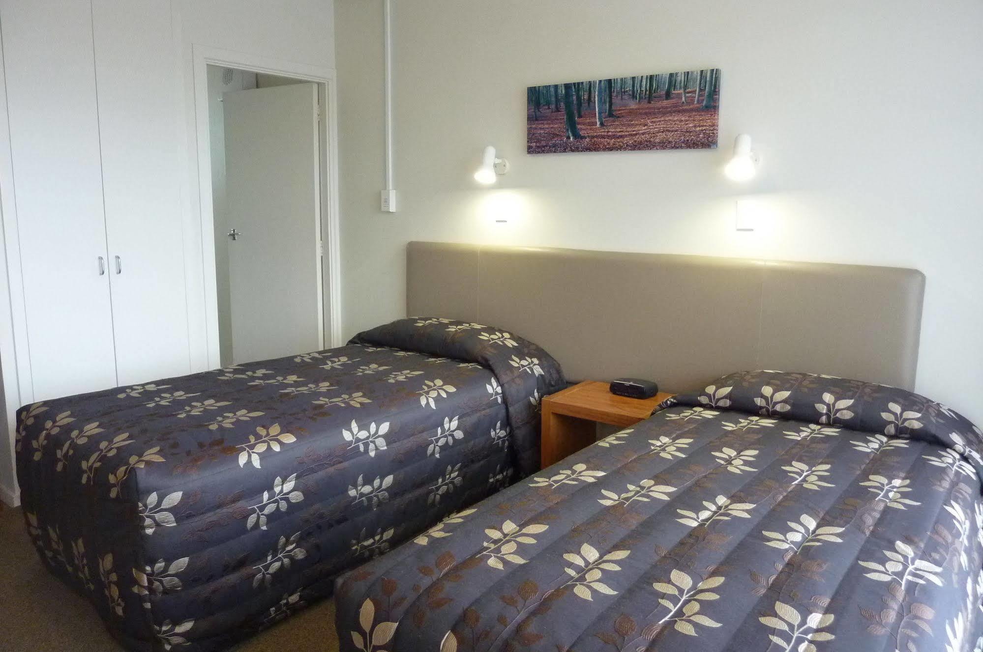 Colonial Inn Motel Christchurch Esterno foto